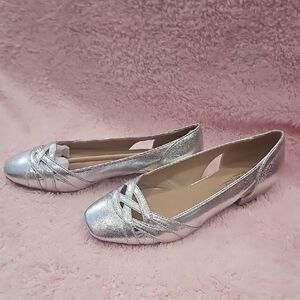 Life Stride Metallic Silver Flats